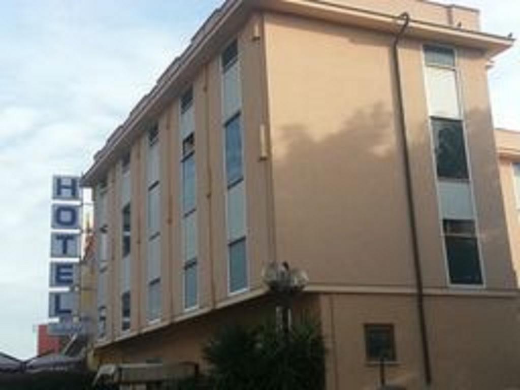Hotel Industrial Rome Extérieur photo